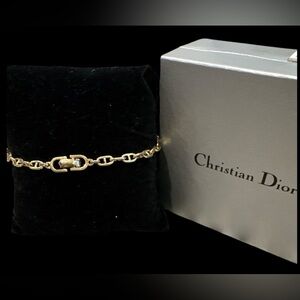 💫Christian Dior Anchor Chain Goldtone Bracelet💫